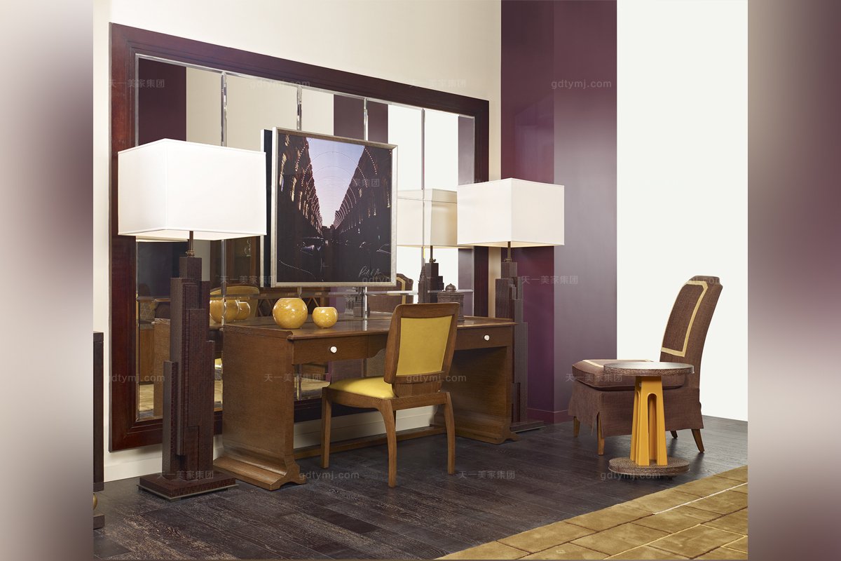 高端品牌美式小圓幾