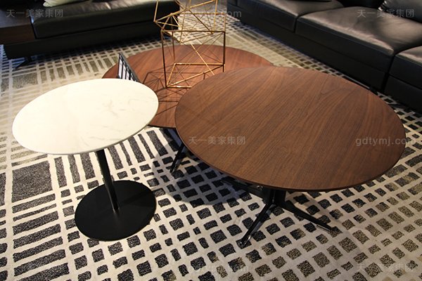 意式極簡奢家具現代客廳進口樺木茶幾真皮軟客廳包沙發組合圓茶幾一套