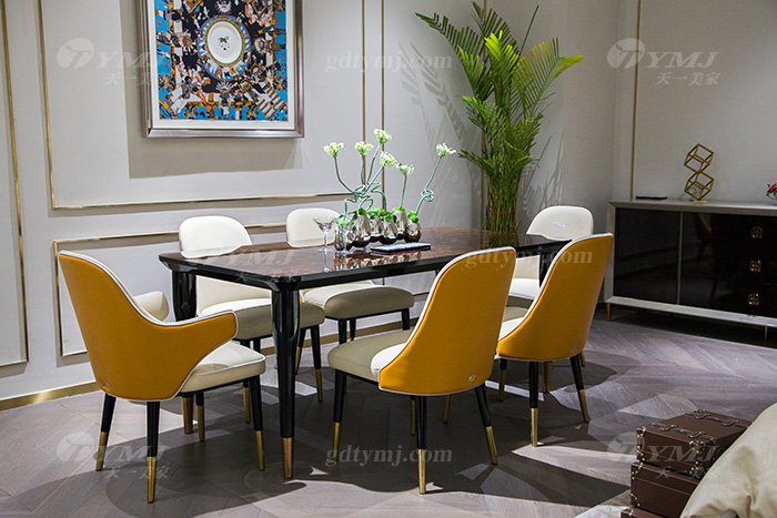 輕奢別墅家具后現代風餐廳愛馬仕橙真皮餐桌椅組合