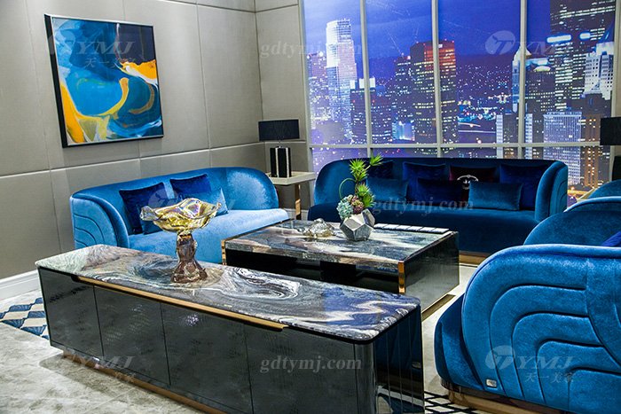 高端奢華家具品牌別墅輕奢后現(xiàn)代家具客廳藍(lán)色優(yōu)質(zhì)絨布藝沙發(fā)組合沙發(fā)組合