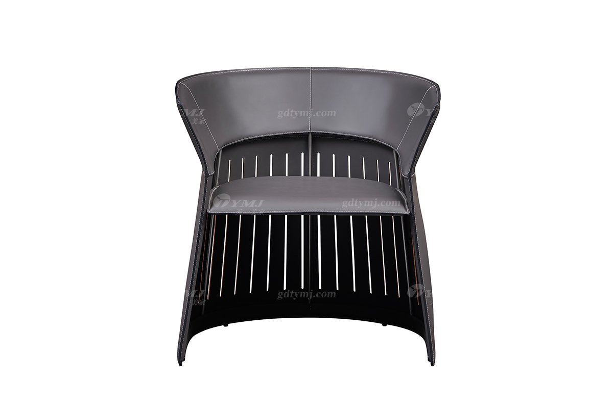 現(xiàn)代輕奢家具別墅品牌家具時尚馬鞍皮藝+金屬書椅